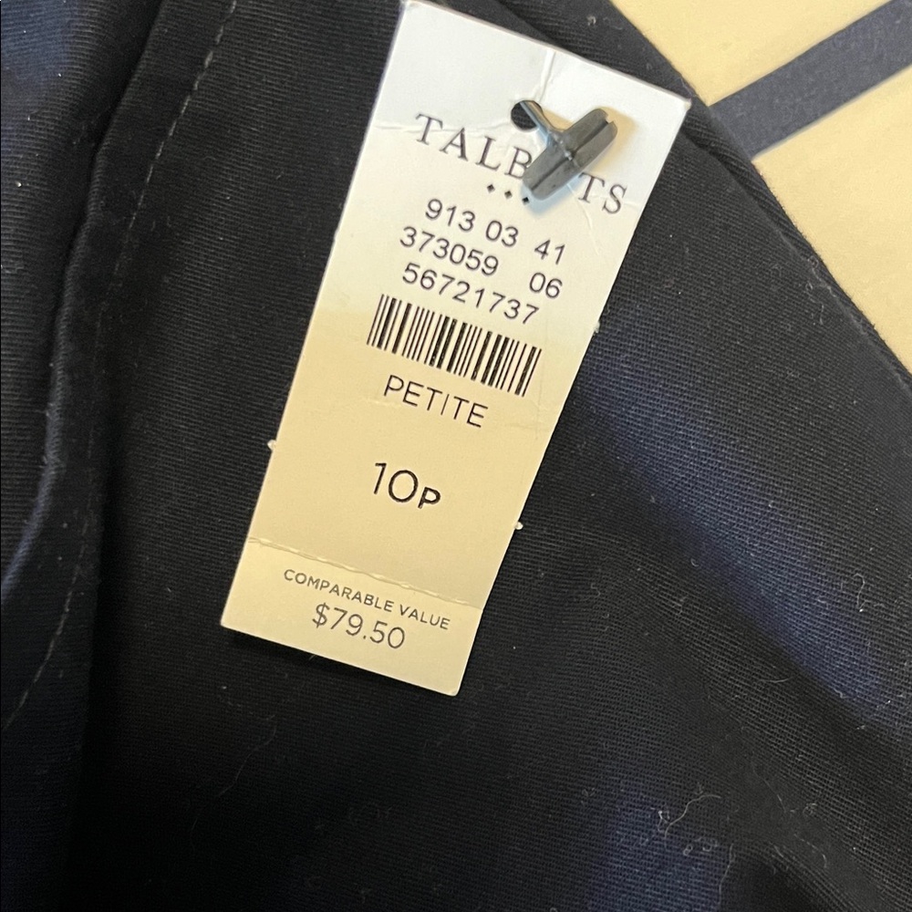 Talbots Black Skimmer Capri’s. NWT size 10P-perfect for summer!🖤 - Picture 9 of 9